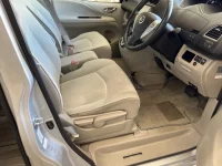 Nissan SERENA лот № 2318 оценка 3.5  с аукциона в Японии 3