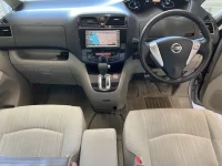 Nissan SERENA лот № 2318 оценка 3.5  с аукциона в Японии 4