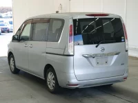 Nissan SERENA лот № 2318 оценка 3.5  с аукциона в Японии 1