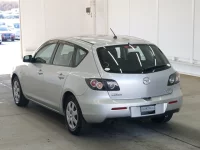 Mazda AXELA лот № 2347 оценка 3.5  с аукциона в Японии 1