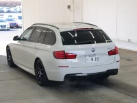 BMW 5-Series лот № 5028 оценка 4  с аукциона в Японии 1