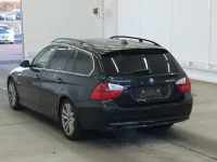 BMW 3-Series лот № 5023 оценка 3.5  с аукциона в Японии 1