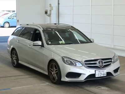 Mercedes-Benz E CLASS WAGON