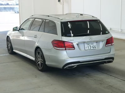 Mercedes-Benz E CLASS WAGON