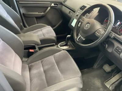 Volkswagen GOLF TOURAN