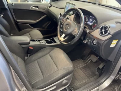 Mercedes-Benz B CLASS