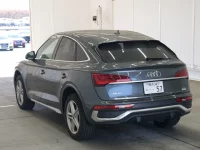 Audi Q5 лот № 5033 оценка 5  с аукциона в Японии 1