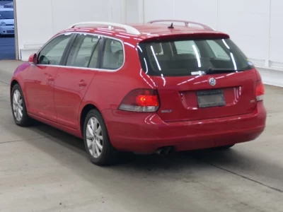 Volkswagen GOLF VARIANT