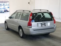 Volvo V70 лот № 5030 оценка 3.5  с аукциона в Японии 1