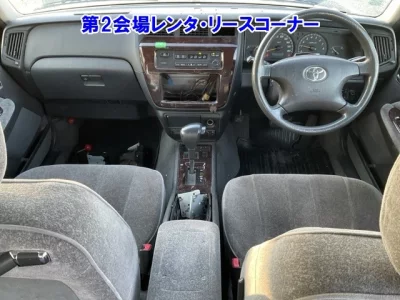 Toyota CROWN COMFORT  с аукциона в Японии