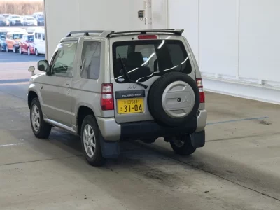 Mitsubishi PAJERO MINI