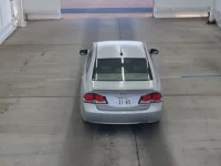 Honda CIVIC HYBRID лот № 2560 оценка 3.5  с аукциона в Японии 2