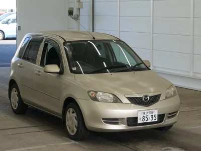 Mazda DEMIO