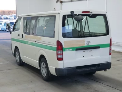 Toyota REGIUS ACE VAN