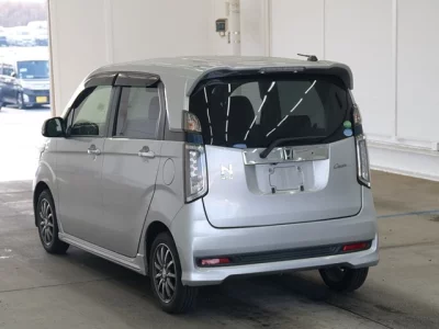 Honda N WGN