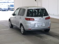 Mazda DEMIO лот № 2669 оценка 3  с аукциона в Японии 1