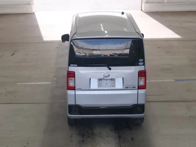 Daihatsu HIJET CADDIE