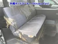 Toyota HIACE VAN лот № 43111 оценка RA  с аукциона в Японии 7