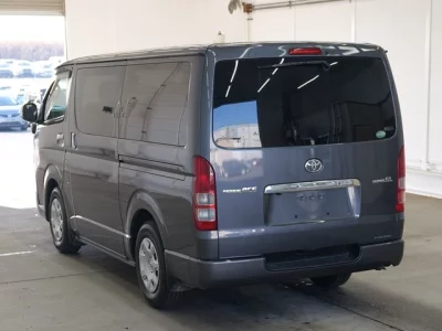 Toyota REGIUS ACE VAN