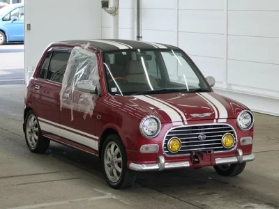 Daihatsu MIRA