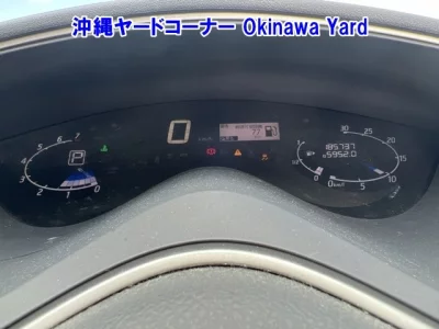 Nissan SERENA  с аукциона в Японии