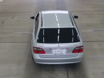 Mercedes-Benz E CLASS WAGON