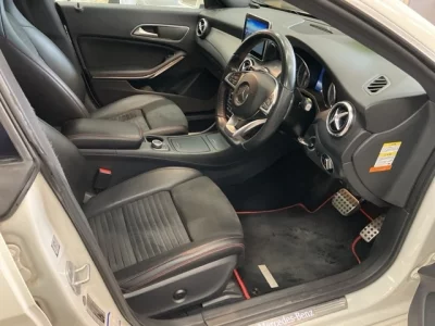 Mercedes-Benz CLA CLASS