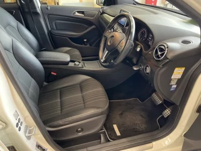 Mercedes-Benz B CLASS