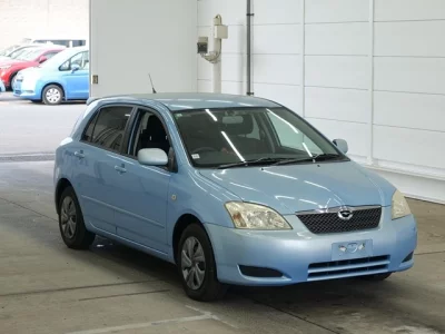 Toyota COROLLA RUNX  с аукциона в Японии