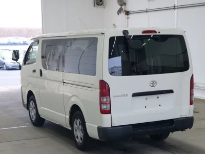 Toyota REGIUS ACE VAN