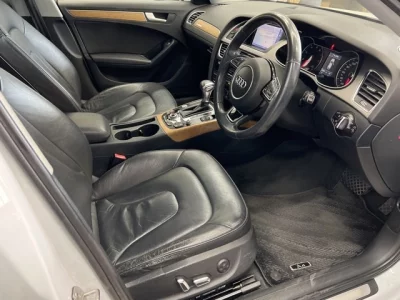 Audi A4  с аукциона в Японии