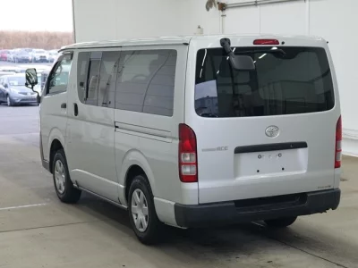 Toyota REGIUS ACE VAN