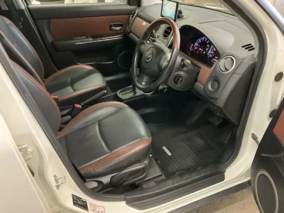 Mazda VERISA  с аукциона в Японии