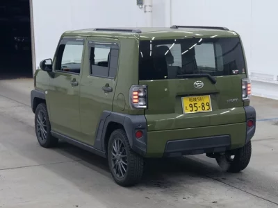 Daihatsu TAFT
