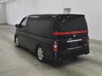 Nissan ELGRAND лот № 80001 оценка 3.5  с аукциона в Японии 1