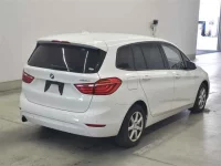 BMW 2-Series лот № 40008 оценка 3.5  с аукциона в Японии 4