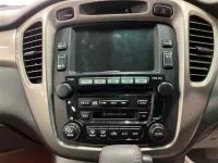 Toyota KLUGER лот № 70035 оценка 4  с аукциона в Японии 5