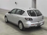 Mazda AXELA лот № 80020 оценка 3.5  с аукциона в Японии 1