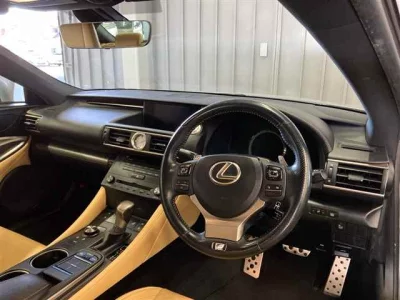 Lexus RC