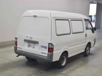 Mazda BONGO VAN лот № 70168 оценка 3.5  с аукциона в Японии 4