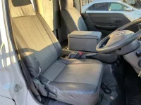 Mazda BONGO VAN лот № 70168 оценка 3.5  с аукциона в Японии 6