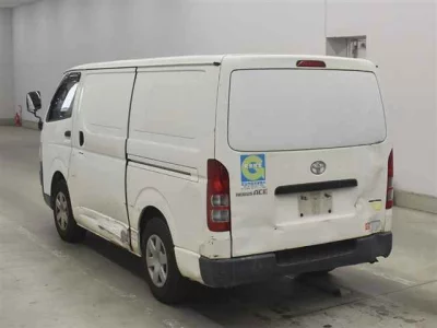 Toyota REGIUS ACE VAN