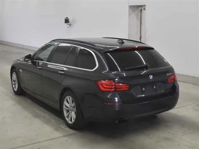 BMW 5-Series  с аукциона в Японии