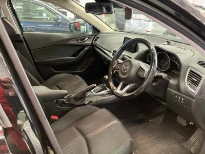 Mazda AXELA  с аукциона в Японии