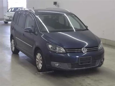 Volkswagen GOLF TOURAN