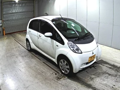 Mitsubishi I-MIEV  с аукциона в Японии