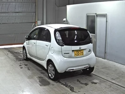 Mitsubishi I-MIEV  с аукциона в Японии