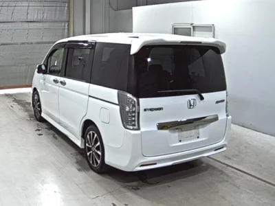 Honda STEP WAGON