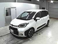 Toyota SIENTA лот № 3001 оценка 4.5  с аукциона в Японии 3