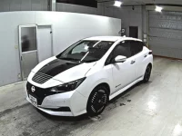 Nissan LEAF лот № 3054 оценка 4  с аукциона в Японии 3